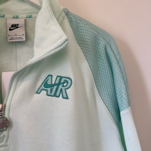 Women’s Nike Cropped 1/2 Zip Sweatshirt size Medium Teal - Picture 4 of 6